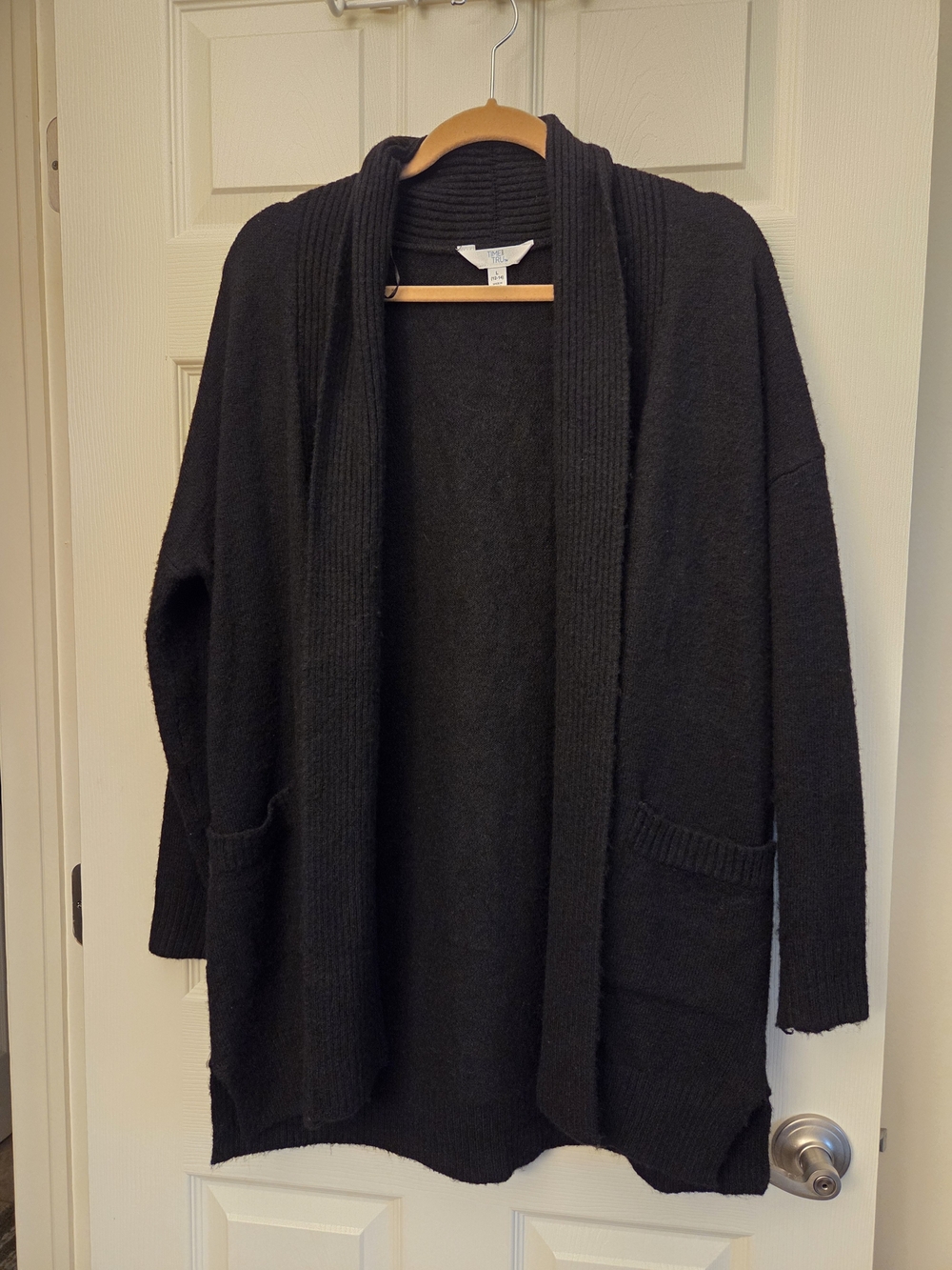 Time and Tru Black Open Front Sweater